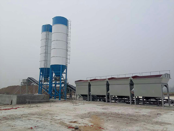 WCZ700穩(wěn)定土拌合站